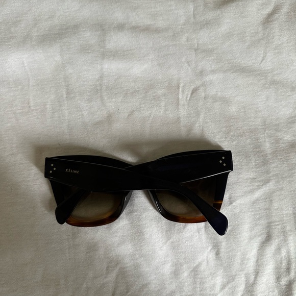 CELINE, Womans sunglasses, Dark Navy (almost appears black) and fades to brown - Picture 6 of 10
